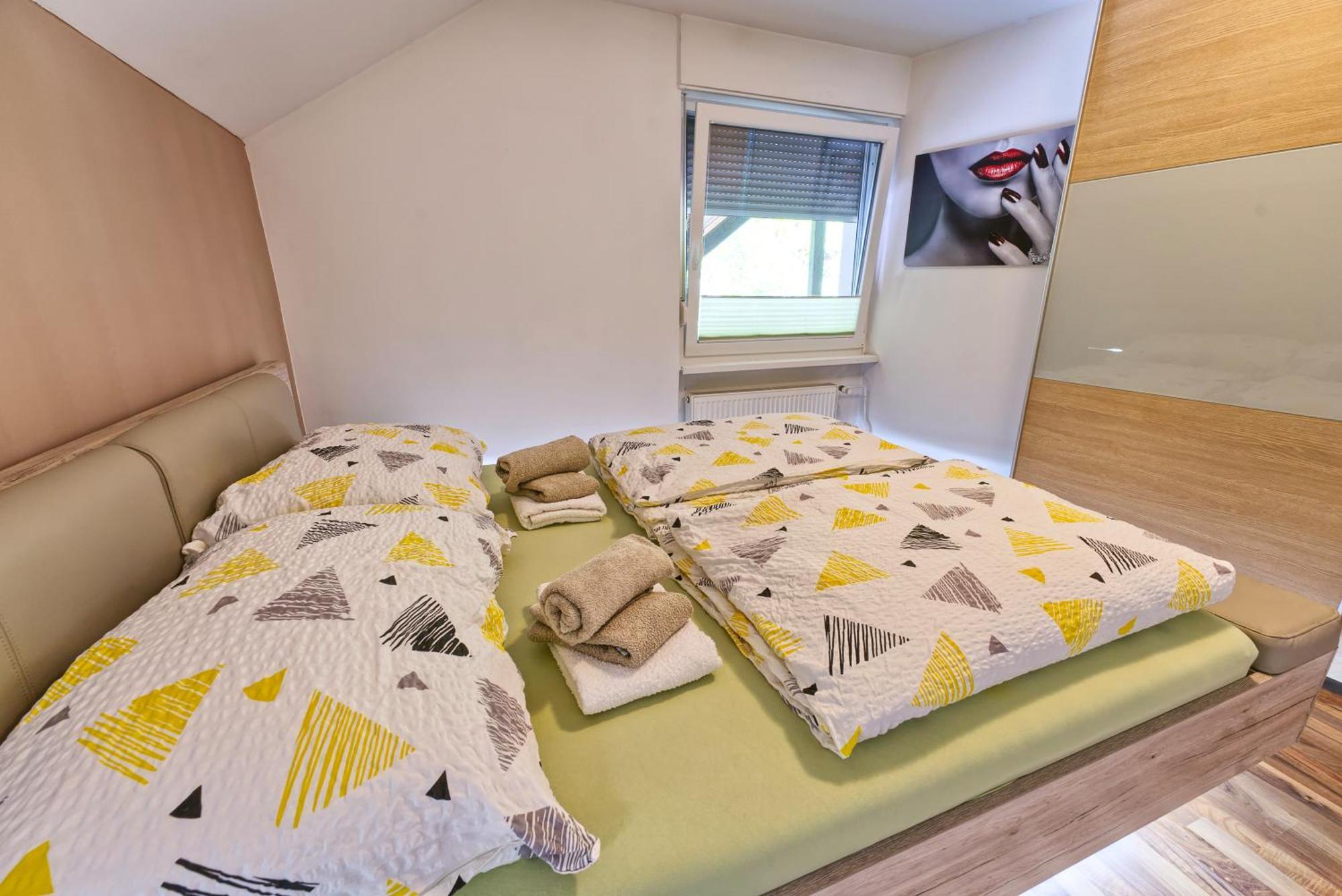 Apartma Storzic Preddvor Εξωτερικό φωτογραφία